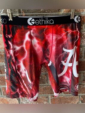 Men's Ethika Crimson Alabama
Crimson Tide Wordmark Boxer Briefs size Large